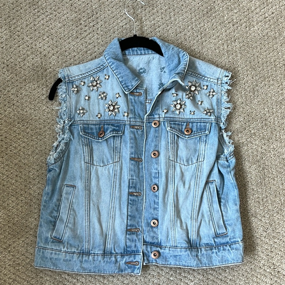 bdazzled rigid denim vest - NEVER WORN
